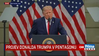 Jsme národ hrdinů. Amerika nikdy nebyla tak silná jako dnes, řekl Trump při pietě k 11. září