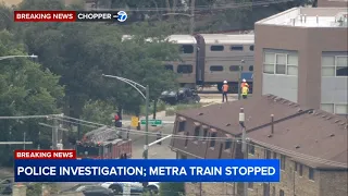 UPNW train strikes car on NW Side; Metra says extensive delays anticipated