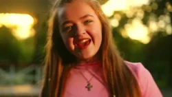 Níos Láidre - Caleb Kirwan & Naomi Gribben | Official Music Video Ireland | Junior Eurovision 2026