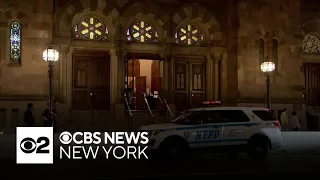 Man facing hate crime charges after disrupting NYC synagogue service, police say