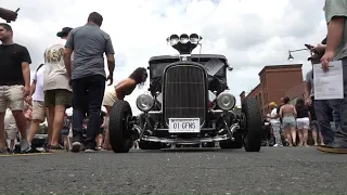 Cruisin' on Main takes over downtown Manchester for annual car show