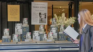 Prenses Diana anı kitabı gerilimli bir dönemde raflarda