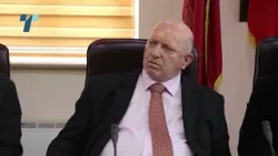 Српските и црногорските камионџии се закануваат со нови блокади, македонските бараат лобирање Српските и црногорските камионџии се закануваат со нови блокади, македонските бараат лобирање