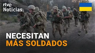 Ukraine War | Kyiv tries to recruit soldiers at summer youth camps | RTVE