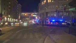 Полиция подтвердила, что 14-летний мальчик получил критические ранения в результате стрельбы в це... Полиция подтвердила, что 14-летний мальчик получил критические ранения в результате стрельбы в це...