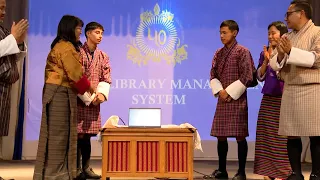 𝗧𝘄𝗼 𝘀𝘁𝘂𝗱𝗲𝗻𝘁𝘀 𝘁𝘂𝗿𝗻 𝗮 𝗹𝗶𝗯𝗿𝗮𝗿𝘆 𝗽𝗿𝗼𝗯𝗹𝗲𝗺 𝗶𝗻𝘁𝗼 𝗮 𝗱𝗶𝗴𝗶𝘁𝗮𝗹 𝘀𝗼𝗹𝘂𝘁𝗶𝗼𝗻