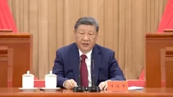 習近平出席紀念中國工農紅軍長征勝利90周年大會並發表重要講話