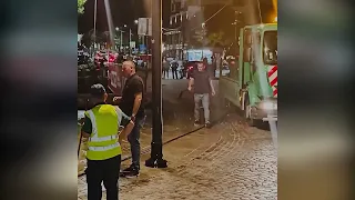 Ekipet e pastrimit punojnë edhe natën për mirëmbajtjen e Prizrenit