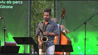 Continua el ‘Notes al parc’ amb el concert del saxofonista Lucas Martínez