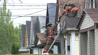 Crews rush to battle Buffalo house fire