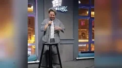 «Шутить надо про свои боли». Директор «Притяжения» выступила со стендапом