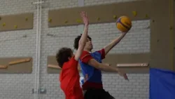 . 3x3 basketball bij de regiofinales van Team Nl Moves in Veenendaal