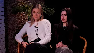 Stand-up comics Katya Savkina and Anya Shestakova on Barse: "You're waiting for the humor to kick...