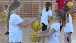 A SZÖVETSÉGI KAPITÁNY ÉS AZ ELSŐSÖK