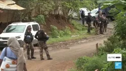 Mayotte : le gouvernement lance une opération "place nette", un an après "Wuambushu" • FRANCE 24