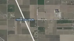 Два человека погибли в результате столкновения с поездом недалеко от Лоди. Два человека погибли в результате столкновения с поездом недалеко от Лоди.