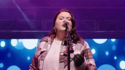 Мэри, а ты знала? - Бриттани Блэк и Эмили Уилтон - Церемония зажжения рождественской елки в город...