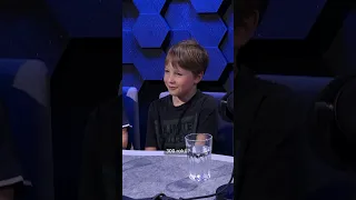 Říká ještě dnešním dětem něco klasická televize? A dívaly by se na ni, i kdyby byla „šedá“? 📺