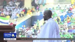 Mamadi Doumbouya prête serment comme président de la Guinée