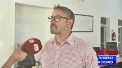 LIVIO ESPINOZA - SEC. COORD. GABINETE: PLACAS EN EL CEMENTERIO EN HOMENAJE A EXCOMBATIENTES