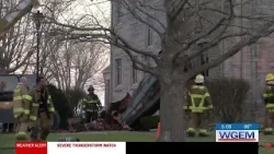 В церкви Голден вспыхнул пожар, ущерб незначительный.