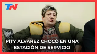 Pity Álvarez chocó contra un auto que estaba cargando nafta en una estación de servicio