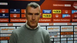 Marinus Dijkhuizen na De Graafschap-Vitesse: ‘Pijnlijk juist in deze wedstrijd’ Marinus Dijkhuizen na De Graafschap-Vitesse: ‘Pijnlijk juist in deze wedstrijd’