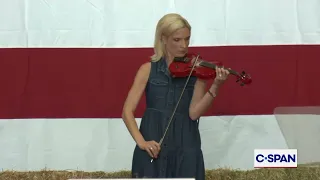 Ashley Hinson tribute to Dolly Parton