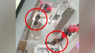 Violent robbery at a cell phone store!