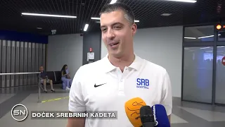 KOŠARKA DOČEK SREBRNIH KADETA