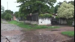 Calle en mal estado representa un peligro para vecinos de Villa Elisa