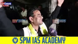 'মিঞাক আতৰাবলৈ মুখ্যমন্ত্ৰীয়ে খিলঞ্জীয়া যুৱকক বিনামূলীয়াকৈ ই-ৰিক্সা নিদিয়ে কিয়'?