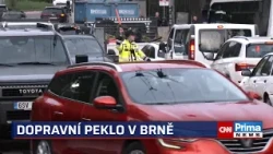 Dopravní peklo v Brně: Hodinové kolony, kolaps objízdných tras a vzteklí řidiči