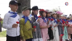 В Орлином возложили цветы к памятнику на Братском захоронении воинов Великой Отечественной войны