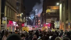 Mbyllet stacioni hekurudhor i Glasgoë,shkak, një zjarr që përfshiu një ndërtesë historike