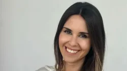 -Me hablo bonito-, de Carmen Esteban