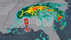 Florida governor tells residents to buckle down during storms