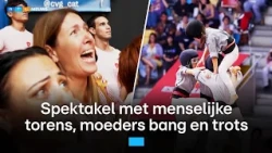 Allerkleinsten klimmen op elkaar bij Catalaans spektakel | RTL Nieuws