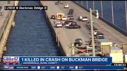 Женщина погибла в результате столкновения мотоцикла с автомобилем на мосту Бакман.