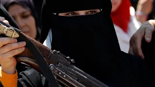 Les premières femmes syriennes diplômées de la nouvelle académie de police