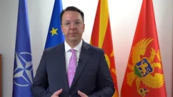 Наскоро нова авиолинија Скопје-Подгорица, најави министерот Николоски