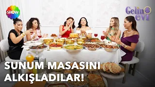 Ezgi's table presentation gets the seal of approval from the other brides! | Bride House Episode ...