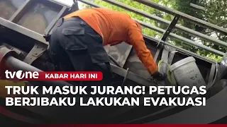 Out of Control, Truck Plunges into Ravine, Dramatic Rescue Operation | News Today