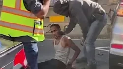 Dominican immigrant with child in car shot by ICE: what is known