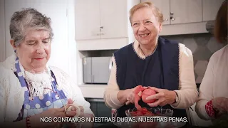Cocinar en grupo estimula la mente
