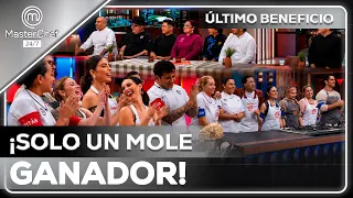 ¡TODOS LOS CHEFS SE CONVIERTEN EN COMENSALES Y ELIGEN EL MEJOR MOLE! | MASTERCHEF 24/7
