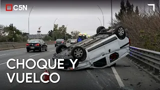 CRASH AND ROLLOVER ON GENERAL PAZ AVE.