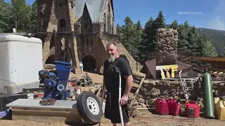 Bishop family briefly returns to castle before new mandatory wildfire evacuations