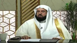 تريد إعطاء زكاة مالها للابن الذي يقيم معها.. هل تجوز عليه؟ - الشيخ د. عبدالرحمن السند