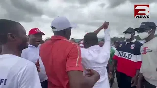 NPP Ashanti Regional Elections: Contenders Hug Each Other